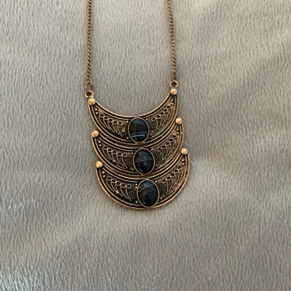 NWOT black marble & gold Necklace